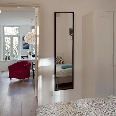 Apartament The Giant - 7 Bedrooms/4 Bathrooms Amsterdam
