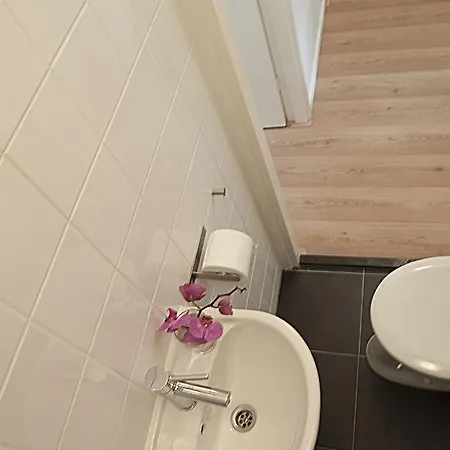 Apartmán The Giant - 7 Bedrooms/4 Bathrooms Amsterdam